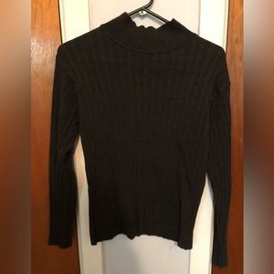 Stephanie Parks charcoal sweater